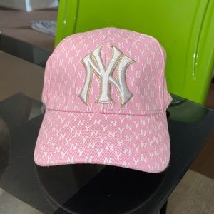 Girls pink NY cap